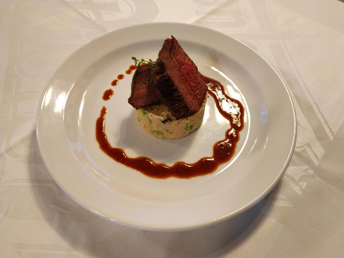 Hotel U Lipy Hrensko Ngoại thất bức ảnh