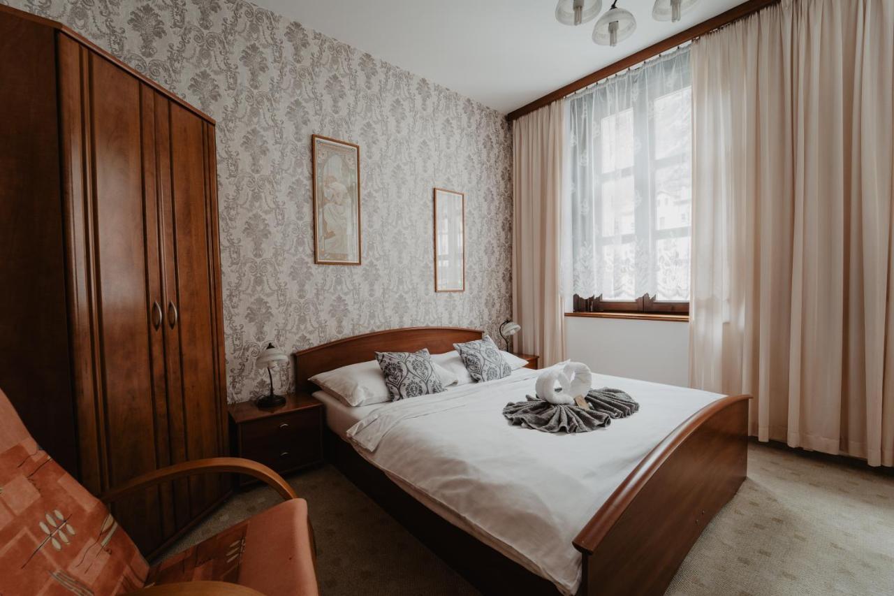 Hotel U Lipy Hrensko Ngoại thất bức ảnh